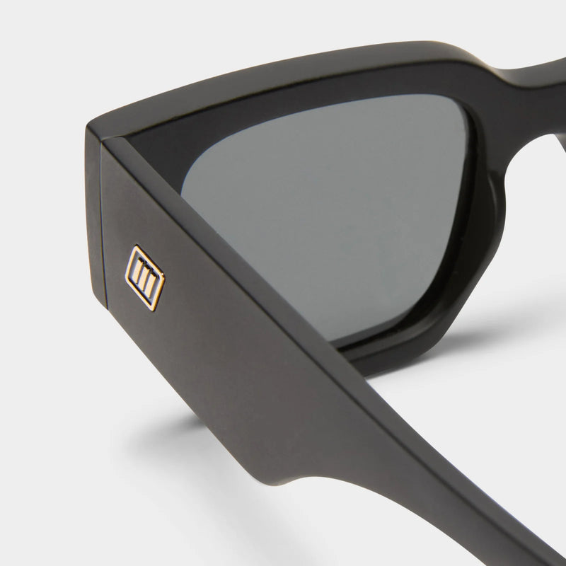 ATLANTIS MATTE BLACK SMOKE MONO POLARIZED